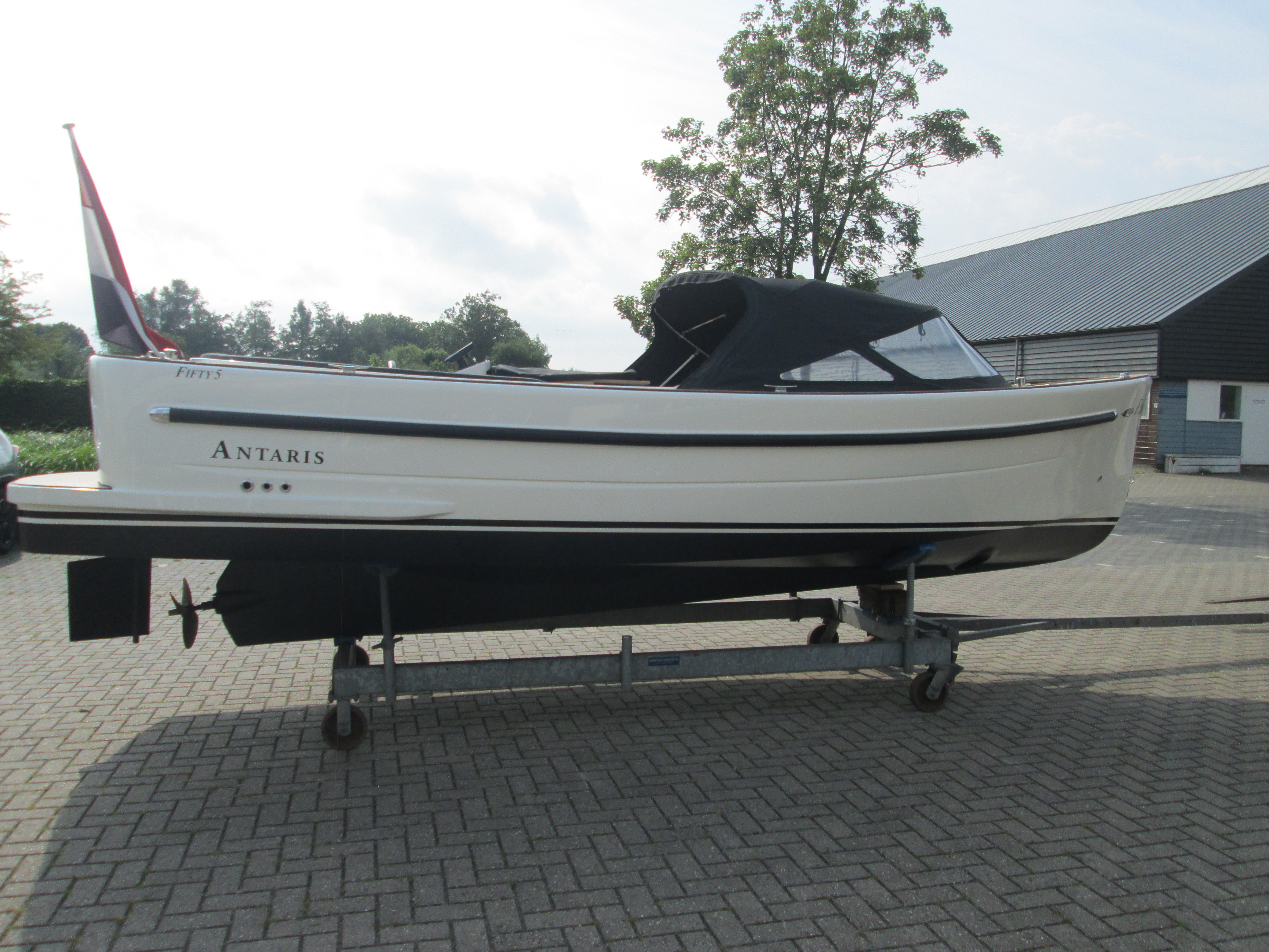 Antaris Fifty5